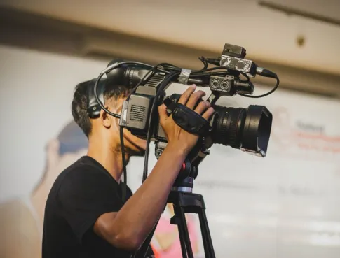 Réaliser un film avec zéro budget : Comment faire un chef-d’œuvre avec rien ?