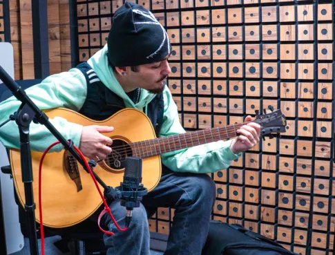 Pourquoi les grelots de No&euml;l par Mariah Carey rentrent dans votre cerveau