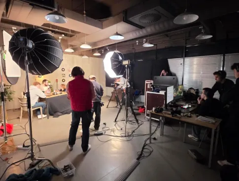 Immersion dans les projets visuels men&eacute;s par les &eacute;tudiants