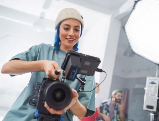 L-ecole-en-audiovisuel-ou-la-naissance-des-createurs-de-demain