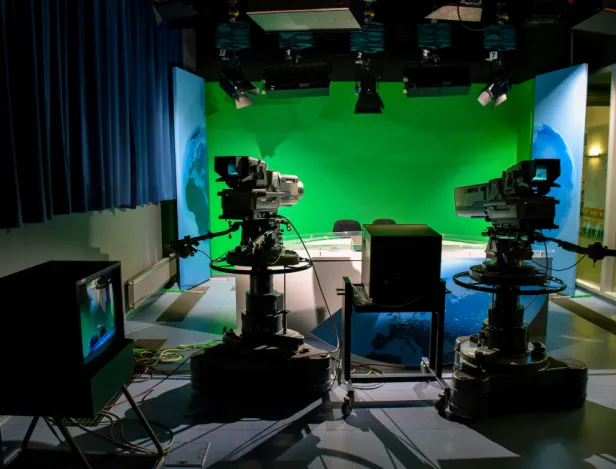 fond-vert-studio-ACFA