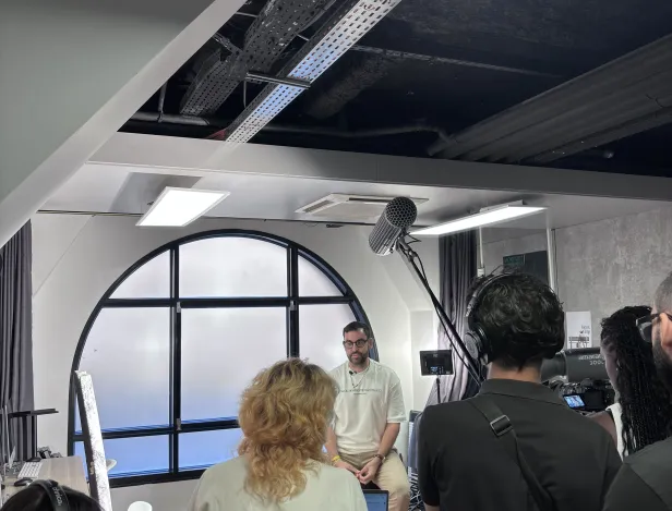 BTS-image-paris