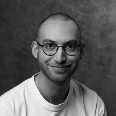 Simon-antonelli-realisateur-monteur-paris