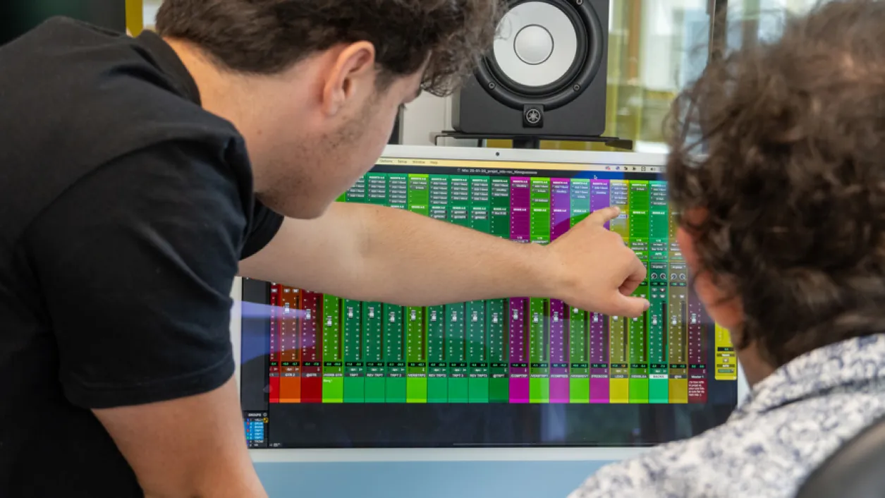 acfa-multimedia-rennes-son-specialisation-alternance-bts