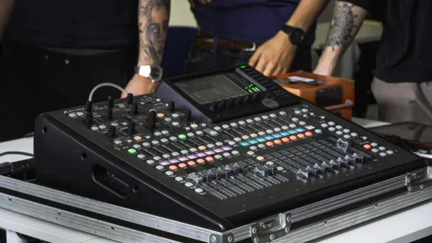 ingenieur-son-rennes-acfa-multimedia-creation-mix