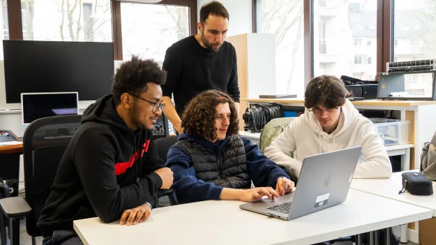 bachelor-realisateur-monteur-acfa-multimedia-rennes